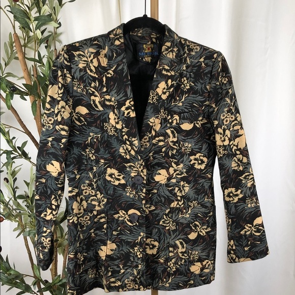 Jackets & Blazers - Floral Patterned Vintage Women's Blazer (V1)